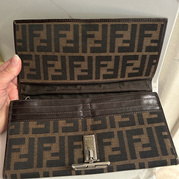 Fendi Wallet - Picture 2 of 7